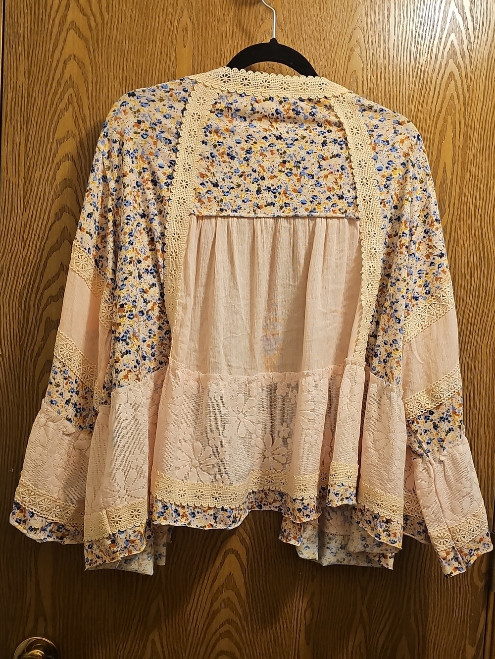 POL Cardigan - Picture 2 of 3